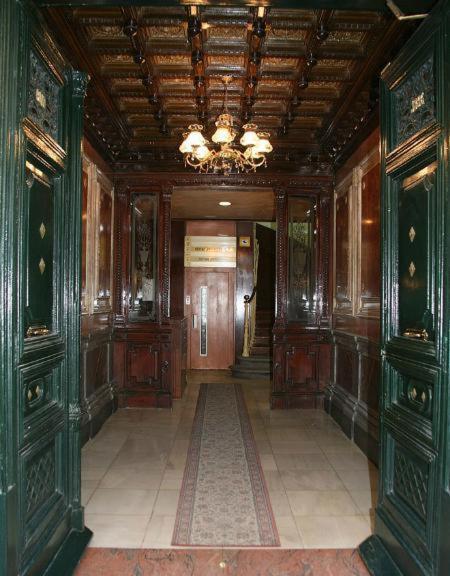 Hostal Ana Belen Madrid Luaran gambar